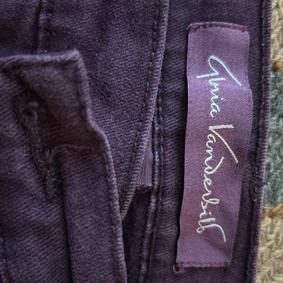 Women’s Gloria Vanderbilt, jeans size 12 aubergine color (purple) straight leg - Picture 2 of 5